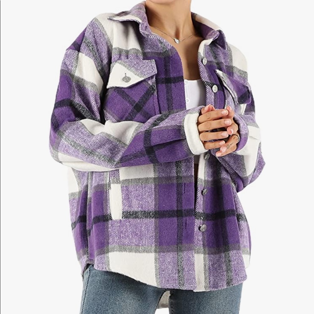 Plaid Shacket Size Small - image 2